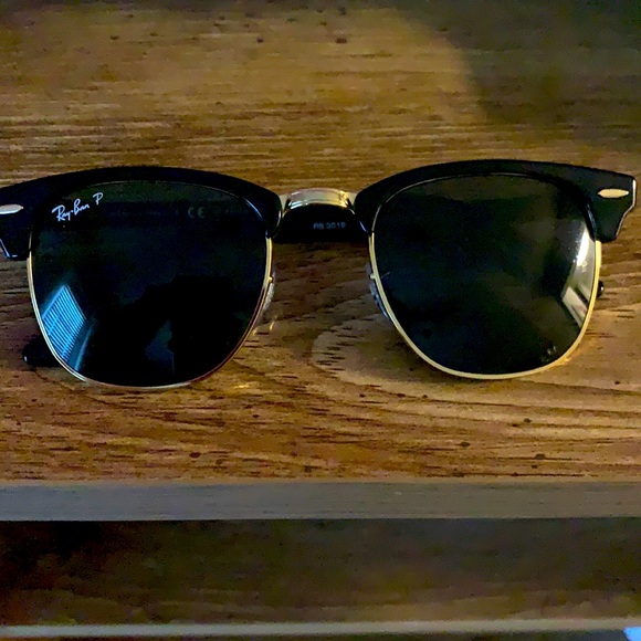 Ray-ban Wayfarer - Picture 1 of 3
